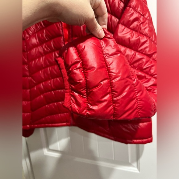 NEW NWT Old Navy‎ red shiny thin puffer jacket coat 2x XXL - Picture 3 of 9